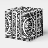Brief Q Middeleeuws Monogram Art Nouveau Bedankdoosjes (Voorkant Zijde)
