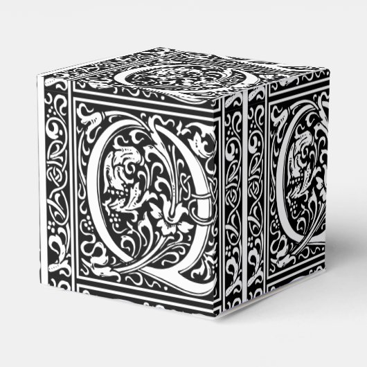 Brief Q Middeleeuws Monogram Art Nouveau Bedankdoosjes (Achterkant)