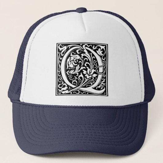 Brief Q Middeleeuws Monogram Art Nouveau Trucker Pet (Voorkant)