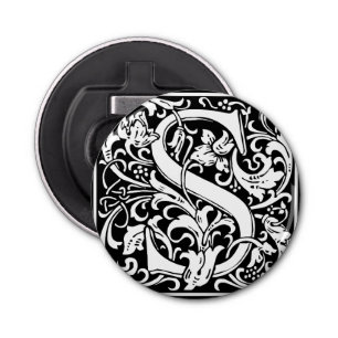 Brief S Middeleeuws Monogram Art Nouveau Button Flesopener