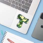 Brief T - Camo Green Sticker (Laptop met iPhone)