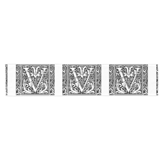 Brief V Middeleeuws Monogram Art Nouveau Korte Tafelloper (Horizontaal)