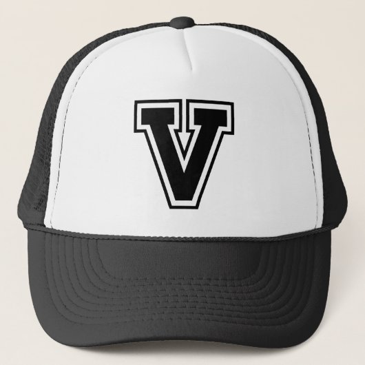 Brief "V" monogram Trucker Hat Trucker Pet (Voorkant)