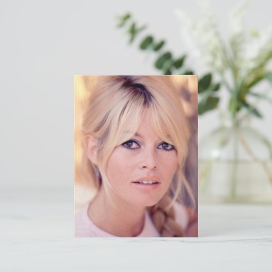 BRIEFKAART BRIGITTE BARDOT 2 (Staand voorkant)