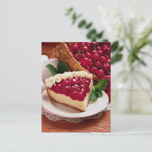 BRIEFKAART CHEESECAKE MET CHERRY TOPPING (Staand voorkant)