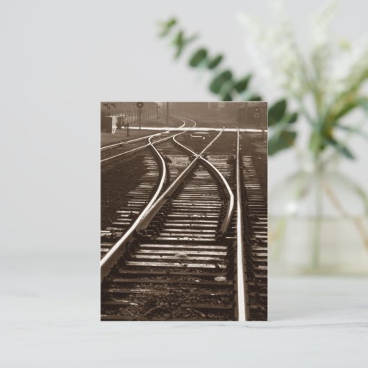 Briefkaart ~ EMPTY TRACKS ~ Railroad Switch (Staand voorkant)