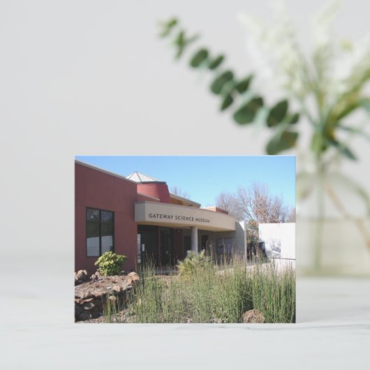 BRIEFKAART ~ Gateway Science Museum (Staand voorkant)