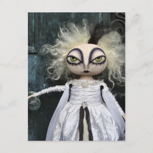Briefkaart Ghost Doll (Voorkant)