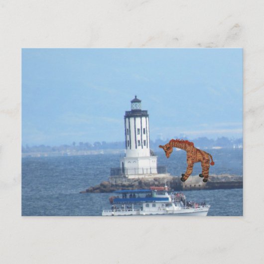 Briefkaart - Giraffe bij LA Harbour Light (Voorkant)