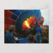 Briefkaart - Het vullen van een Heet Lucht Ballon (Voorkant)
