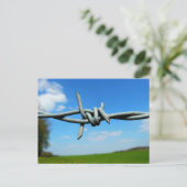 Briefkaart met barbeddraad (Staand voorkant)