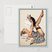 Briefkaart met een baby die met haar hond speelt (Voorkant / Achterkant)