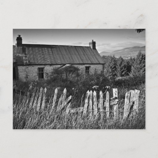 Briefkaart oud derelict Cottage (Voorkant)