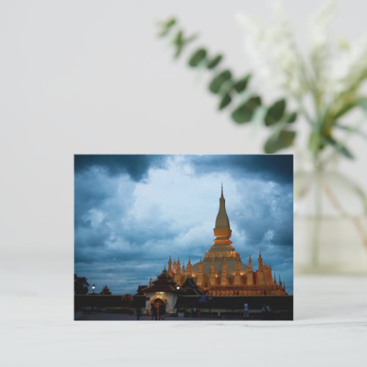 Briefkaart Pha dat Luang, Vientiane, Laos (Staand voorkant)