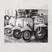  Briefkaart scooter | Oude scooter | Parijs (Voorkant)