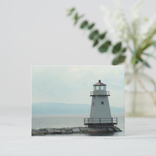 Briefkaart van de vuurtoren van het meer (Staand voorkant)