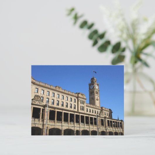 Briefkaart van het centrale spoorwegstation van Sy (Staand voorkant)