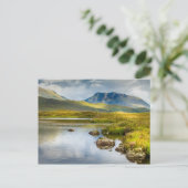 Briefkaart van het Schotse hooglandschap (Staand voorkant)