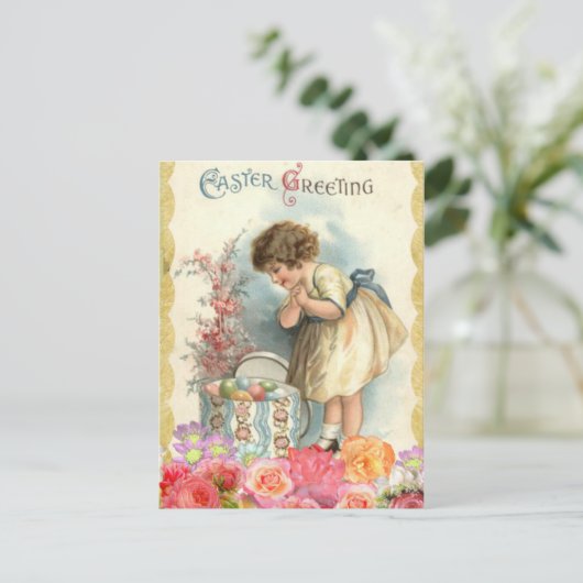 Briefkaart van klein meisje (Staand voorkant)