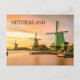 Briefkaart van Nederlandse windmolens