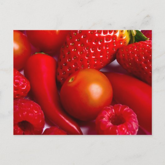 Briefkaart van rode groenten en fruit (Voorkant)