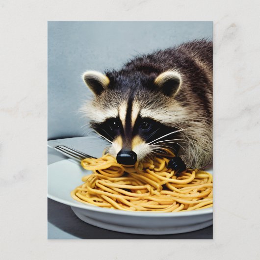 Briefkaart van schattig Raccoon Eating Spaghetti (Voorkant)