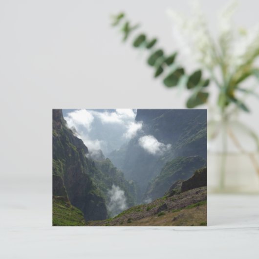 Briefkaart van wolken en bergen (Staand voorkant)