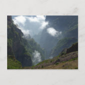 Briefkaart van wolken en bergen (Voorkant)