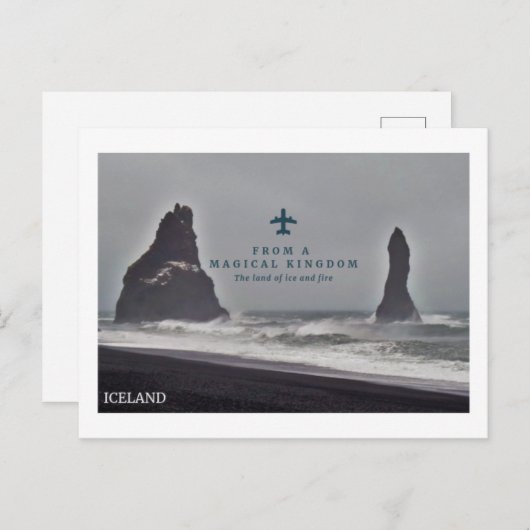 Briefkaart van zwarte pijlers Icelan'd op zee, Vik (Voorkant / Achterkant)