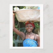 Briefkaart, "Vrouw met mandje" # 1202 Briefkaart (Voorkant)