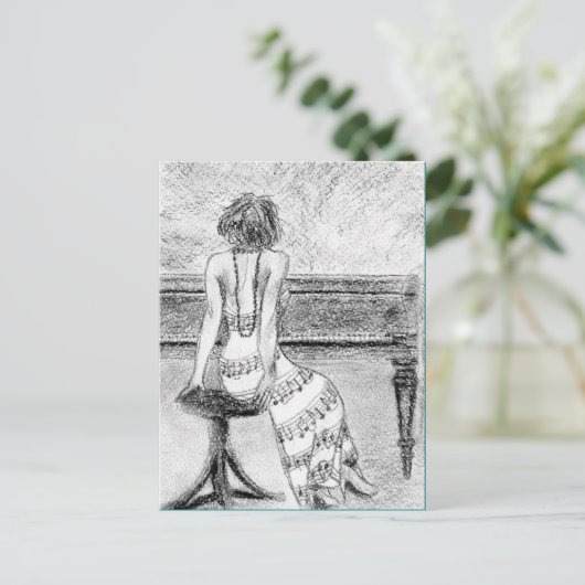 Briefkaart vrouw op een piano (Staand voorkant)