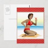 Briefkaart zomerpin-up met cocktail (Voorkant / Achterkant)