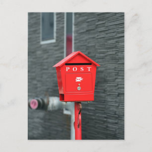 BRIEFPAAL RODE BOX POSTCROSSING BRIEFKAART