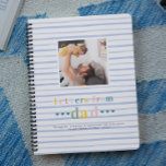 Brieven van papa | Eerste Vaderdag gepersonaliseer Planner<br><div class="desc">Vier een eerste keer vader met dit sentimentele aandenken notitieboek gemaakt voor Vaderdag 2025. Dit zachte blauwe krijtstreepspiraalvormige tijdschrift heeft een zoete regenboogkleurige titel die Letters from Dad leest, met ruimte om een aangepaste foto toe te voegen in het witte ingelijste gebied. Onder de titel gaat de betekenisvolle boodschap verder:...</div>