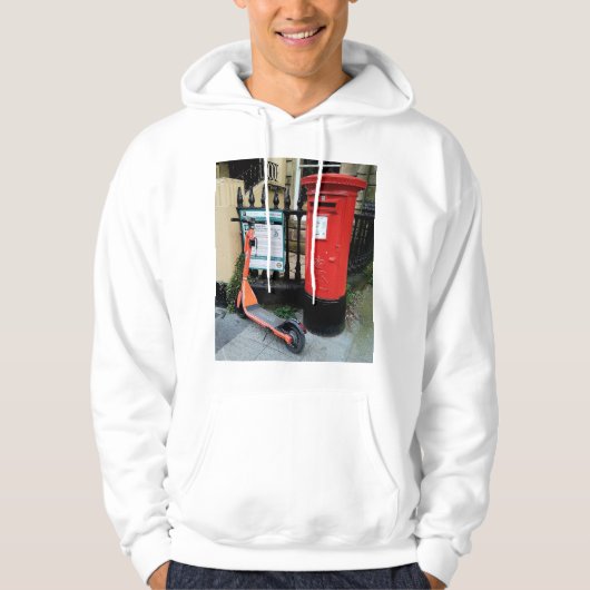 Brievenbus, met scooter hoodie (Voorkant)