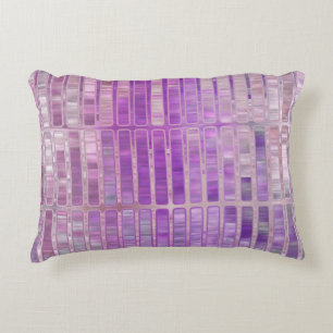 Bright abstract mosaic violet background with glos accent kussen