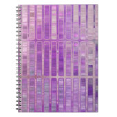 Bright abstract mosaic violet background with glos notitieboek (Voorkant)