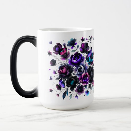 Bright and Dark Floral Fantasy with Butterflies Magische Mok (Links)