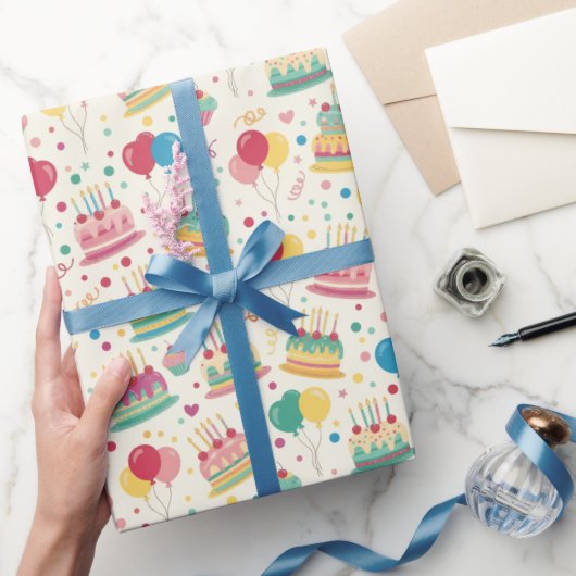 Bright Birthday Cakes and Balloons Wrapping Paper Cadeaupapier (Geschenken)