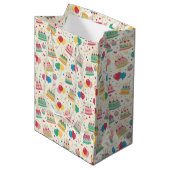 Bright Birthday Cakes and Balloons Wrapping Paper Medium Cadeauzakje (Voorkant Gekanteld)