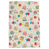 Bright Birthday Cakes and Balloons Wrapping Paper Medium Cadeauzakje (Voorkant)