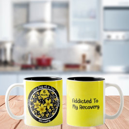 Bright Bloemen Custom Sobriety Milestone Gift Tweekleurige Koffiemok