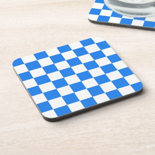 Bright Blue and White Checkers Bier Onderzetter (Linkerzijde)
