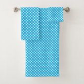 Bright Blue Gingham Pattern Bad Handdoek (Insitu)