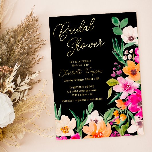 Bright bold wilde bloemen script vrijgezellenfeest folie uitnodiging