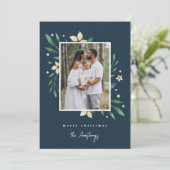 Bright Boughs | Botanische Kerstfoto Feestdagenkaart (Staand voorkant)