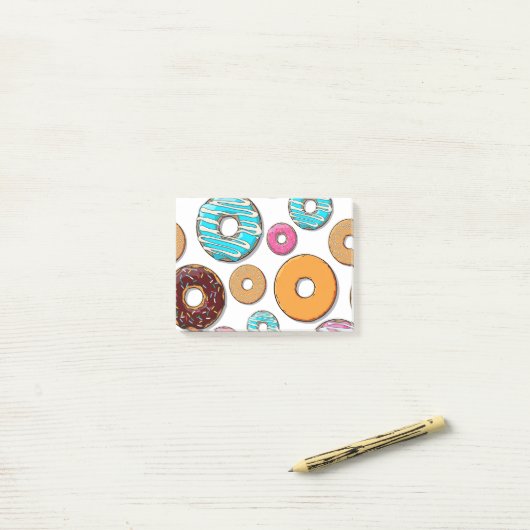 Bright Donut Whimsical Pattern Post-it® Notes (Op bureau)