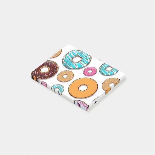 Bright Donut Whimsical Pattern Post-it® Notes (Schuin)
