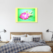 "Bright Drakenfruit": foto. Bestel nu Canvas Afdruk (Insitu (Slaapkamer))