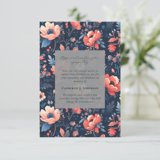 Bright Floral Memorial Foto Sympathy Begrafenis Bedankkaart (Staand voorkant)